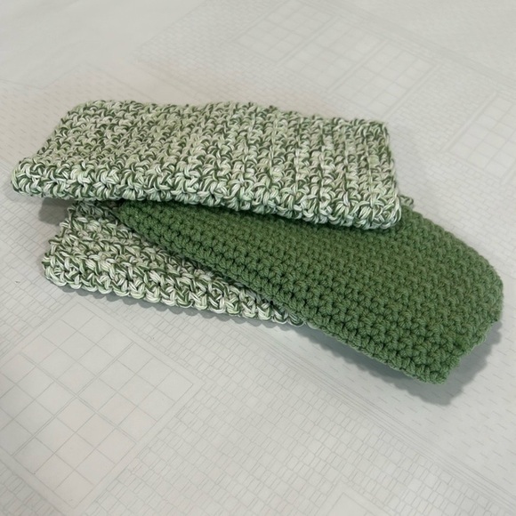 100% Cotton Hand Crocheted Washcloth/Dishcloth - Set of 3 - Picture 3 of 7